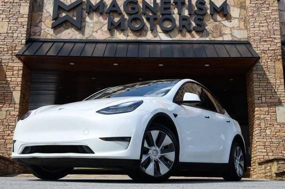 TESLA MODEL Y 2021 5YJYGDEE9MF286979 image